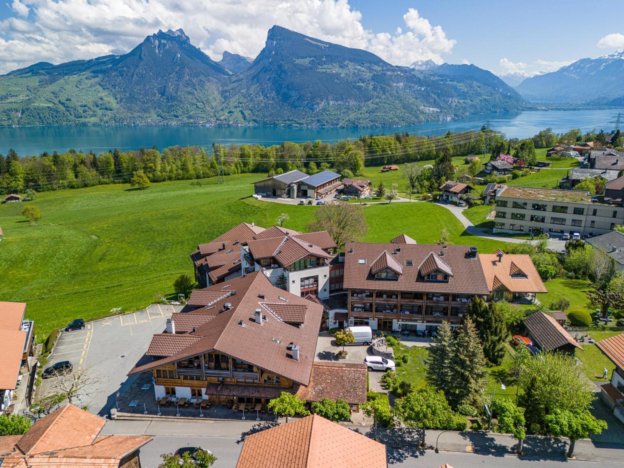 호텔 에이쉬파크 Aeschi Bei Spiez 외부 사진